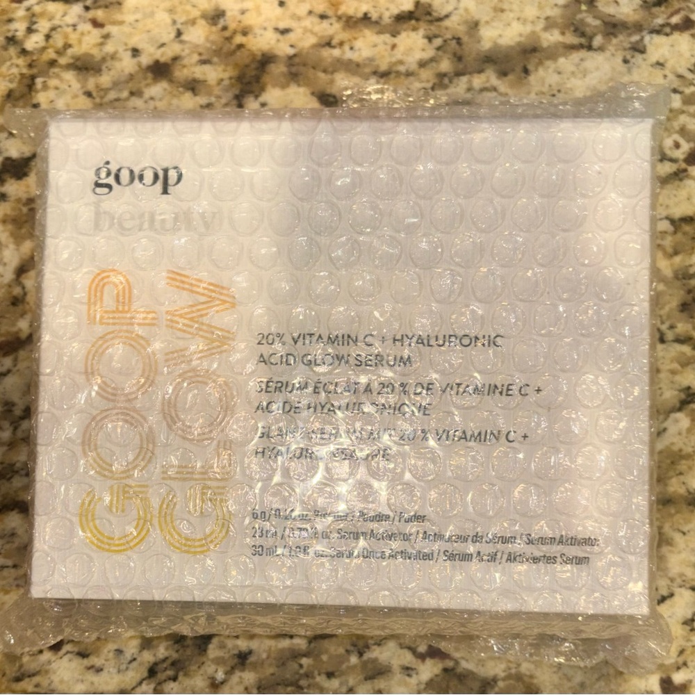 Goop Glow 20% Vitamin C + Hyaluronic Acid Glow Serum.
